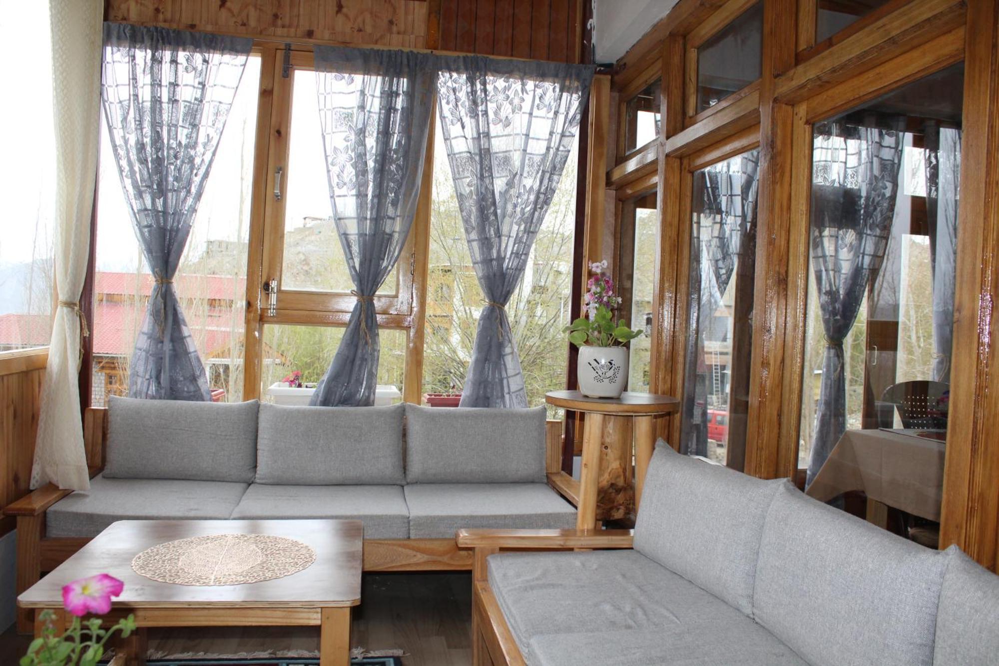 Karma Lodge Лех Экстерьер фото