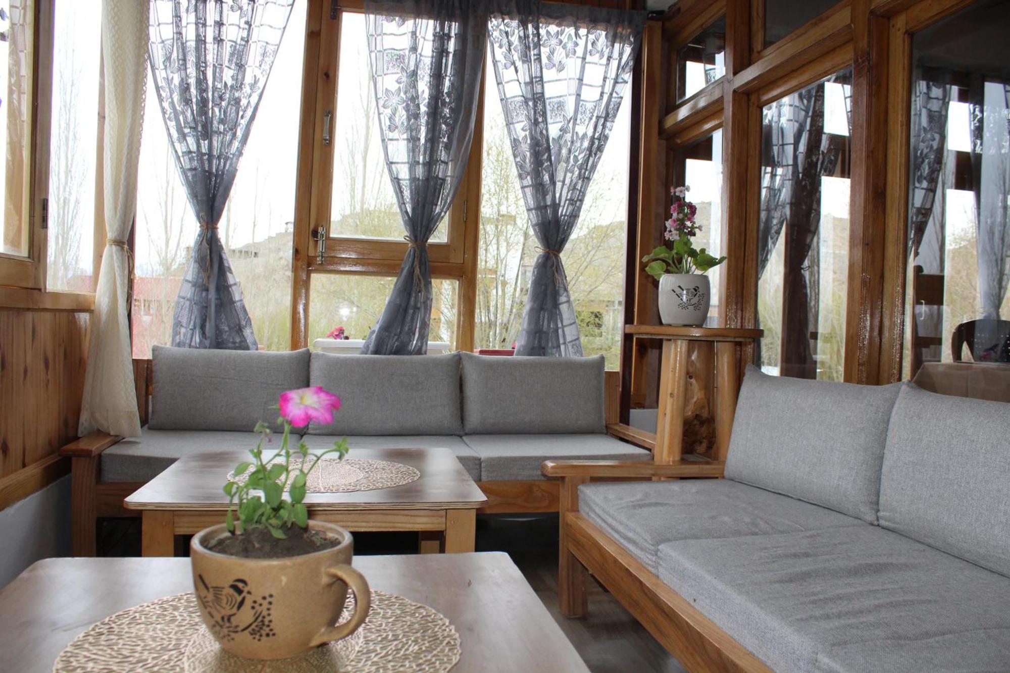 Karma Lodge Лех Экстерьер фото